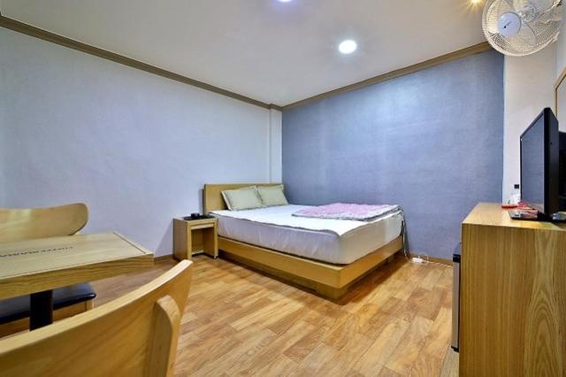 Daegu Bisan-Dong Villa Motel Екстер'єр фото